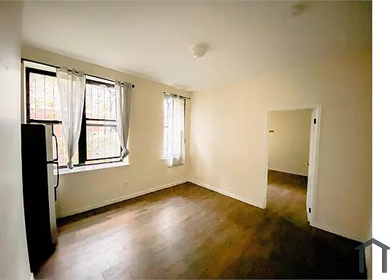800 E 160th St #4C — Photo 4
