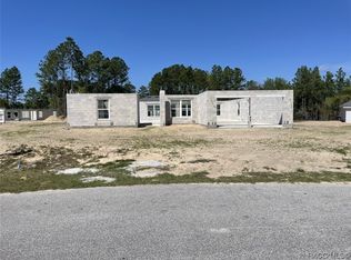 825 W Hallam Dr, Citrus Springs, FL 34434