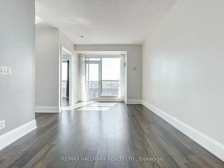 120 Harrison Garden Blvd #807 — Photo 9