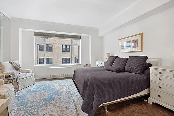 Sold by Compass | media 3