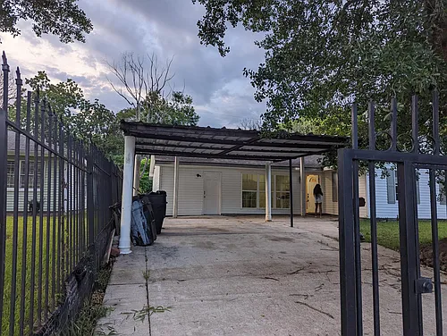 5627 Belneath St Photo 1