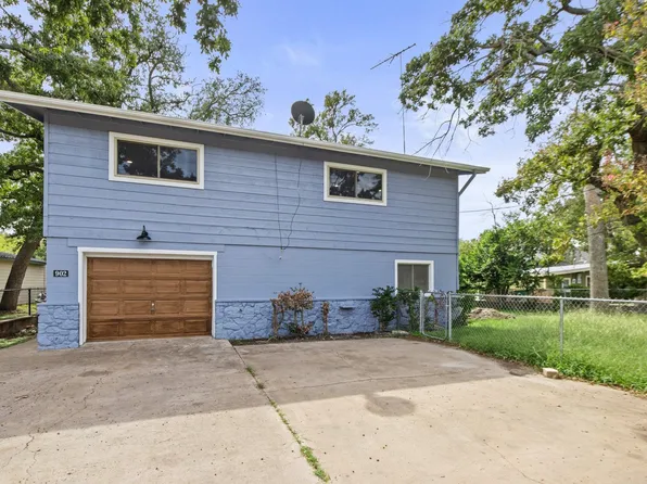 902 Sherwood Forest, Granite Shoals, TX 78654