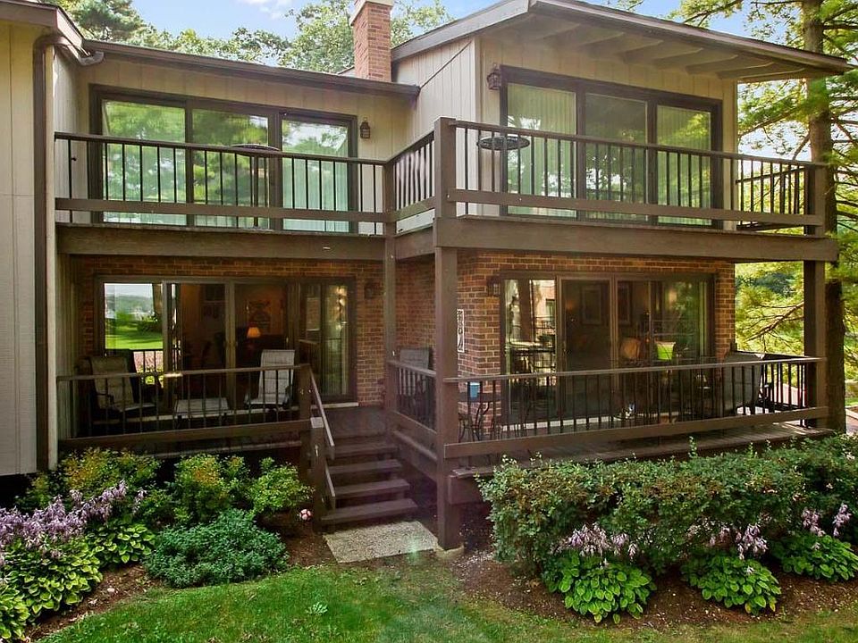 1st image of 1070 S Lake Shore Dr #8-B-1