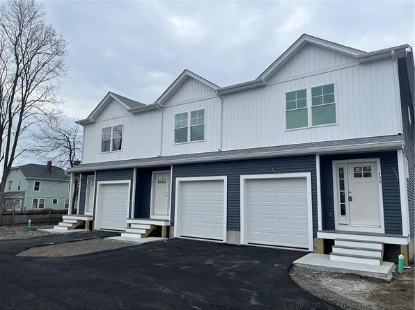 400 Juniper St Unit C, East Providence, RI 02914