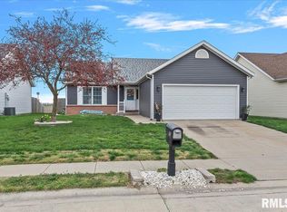 70 Frank St, New Berlin, IL 62670