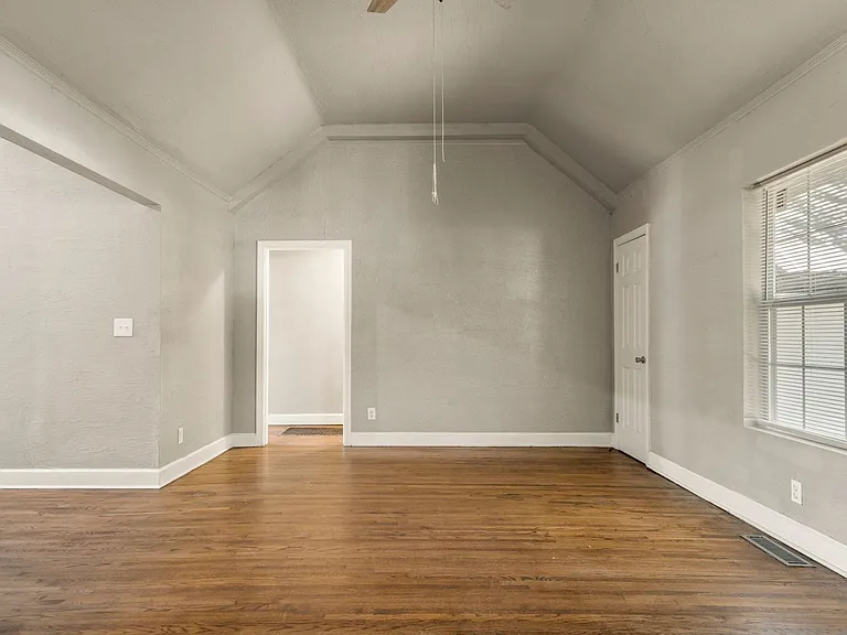 2415 N Boston Ave — Photo 15