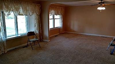 5th image of 12481 Villa Way