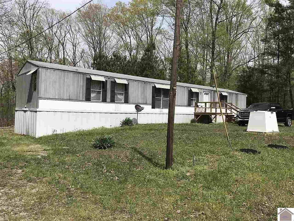 1st image of 880 Parish Dr