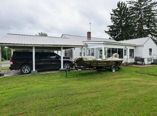 315 S Pine St, Carmichaels, PA 15320