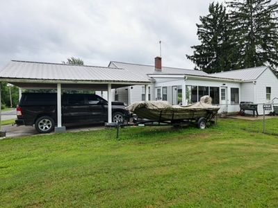 315 S Pine St, Carmichaels, PA, 15320