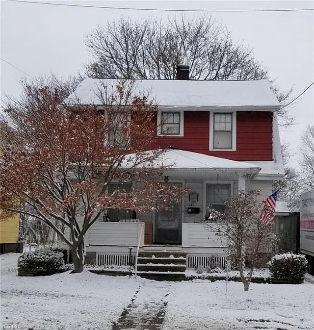 1st image of 135 N Huntington St