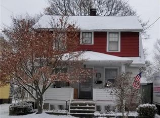 135 N Huntington St, Medina, OH 44256