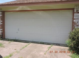 7402 Shady Grove Ln, Houston, TX 77040