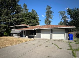 8002 N Country Homes Blvd, Spokane, WA 99208