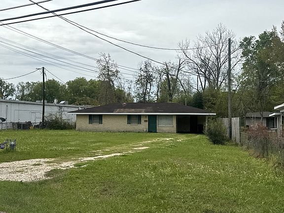 2nd image of 505 Blackburn Rd