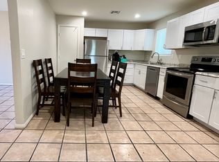 107 E Grove Ave, Mesa, AZ 85210
