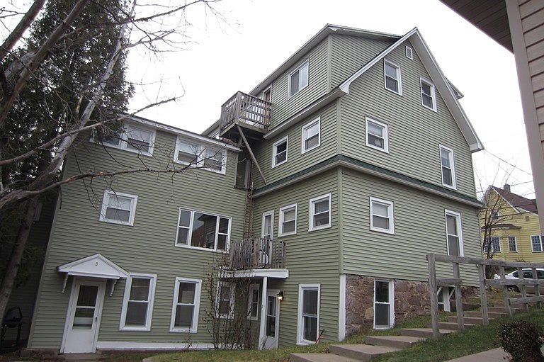 Building Photo 3