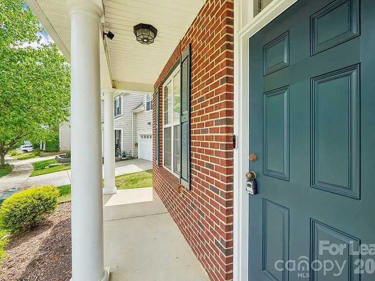 14417 Laurel Tree Ln — Photo 4
