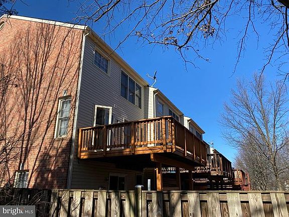 5th image of 3992 Bali Ct
