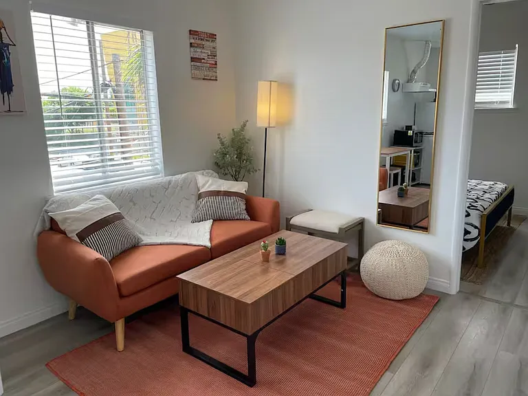 424 N Marianna Ave #3 — Photo 4
