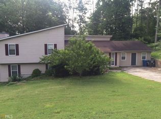 3484 Warwick Way, Snellville, GA