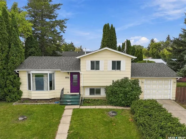 502 MICHENER WAY, Saskatoon, SK S7L 5V4