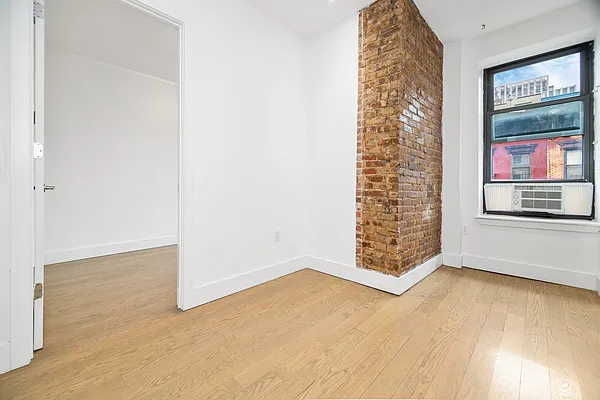 Rented by REAL New York | media 2