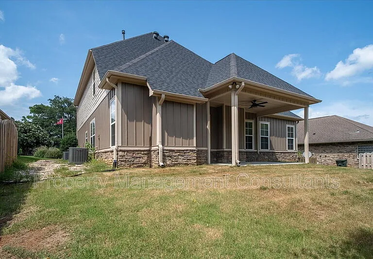 2903 Magnolia Park Dr SE — Photo 6