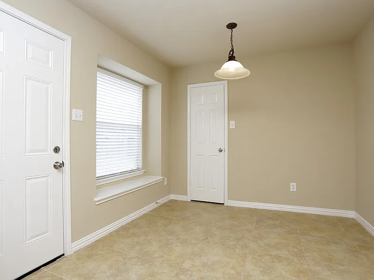 5219 Caymus Dr — Photo 6