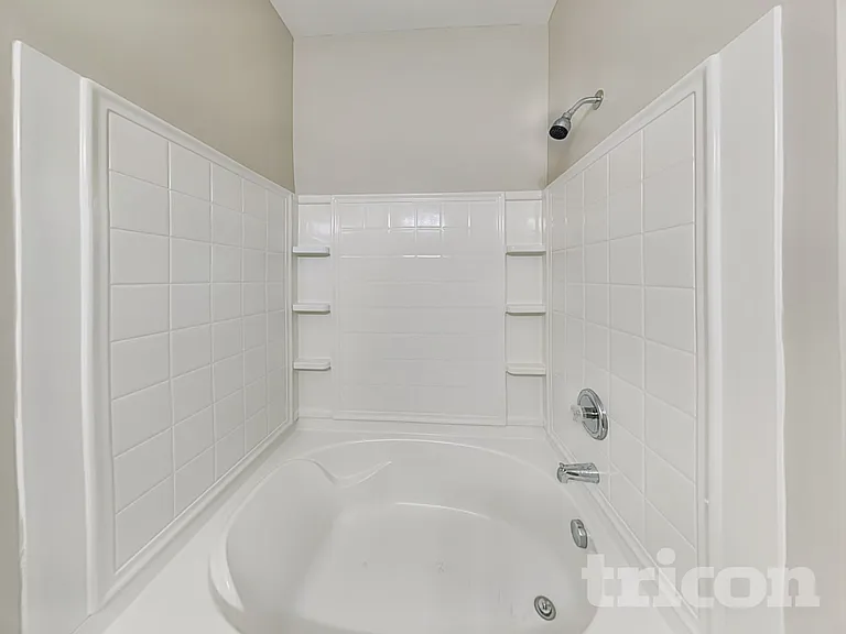 5400 Peachwood Dr — Photo 11
