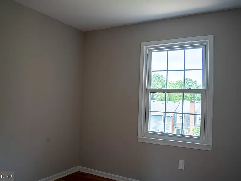 3970 Bradwater St — Photo 26
