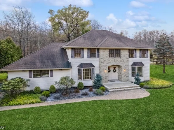 2 Waverly Ct, Parsippany-Troy Hills Twp., NJ 07950