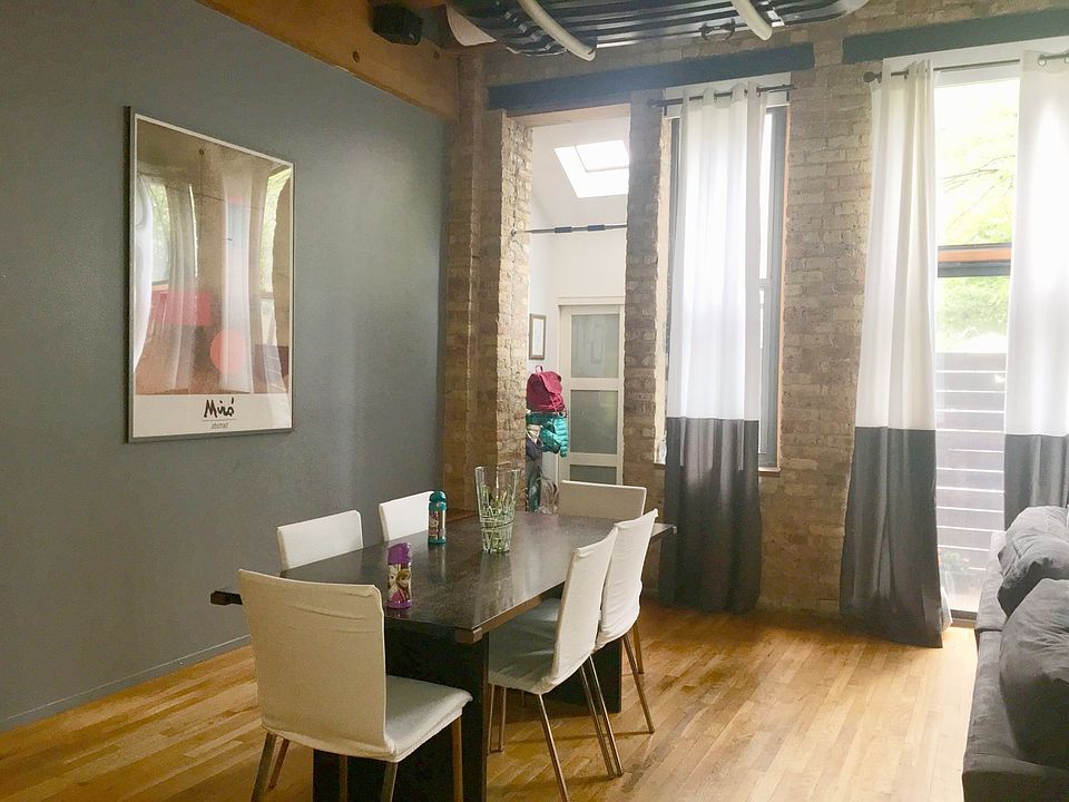 1st image of 1246 W Fullerton Ave #1P