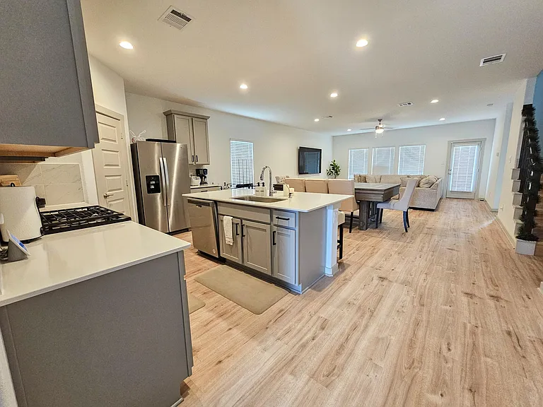 1507 Maple Ridge Dr — Photo 11