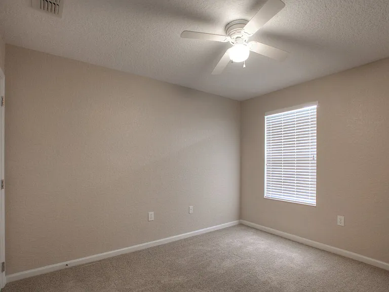 1274 Falling Star Ln — Photo 10