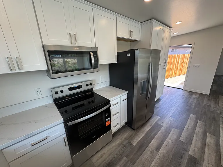 3535 Hatteras Ave — Photo 9