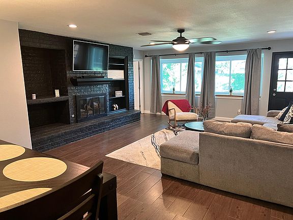 2nd image of 522 White Wing Ct