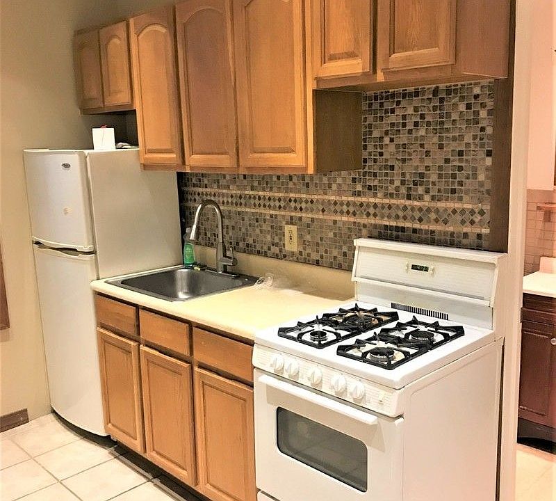 1st image of 23-24 29th Ave #1F