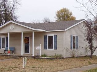 200 N Marion St, Malden, MO 63863