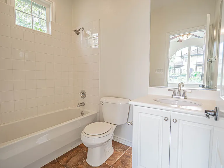26149 W Shadow Rock Ln — Photo 15