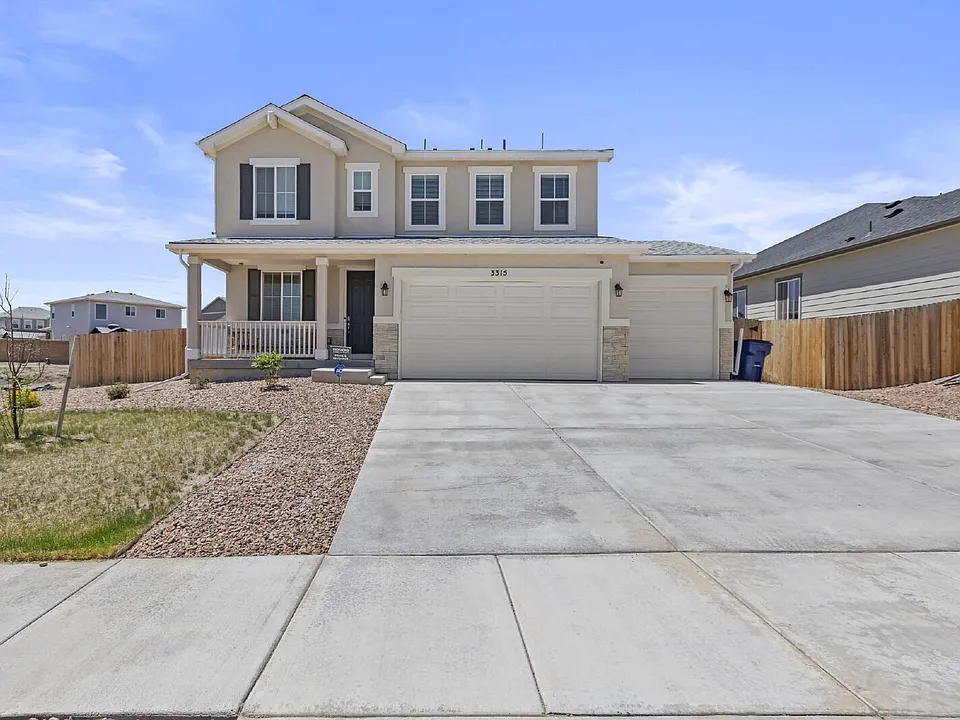 3315 Bella Luna Dr