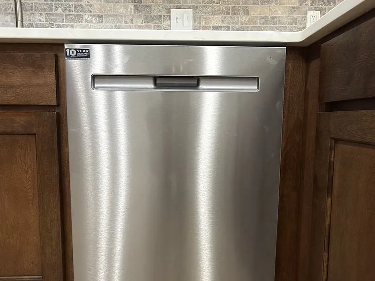 1805 Saint Michaels Ct — Photo 32