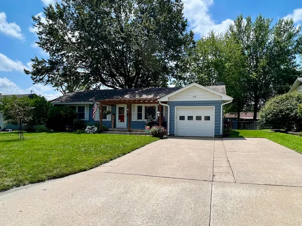 418 South Dr, Marshall, MO 65340