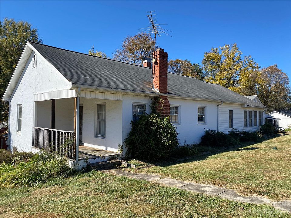 1st image of 107 Harry Dr