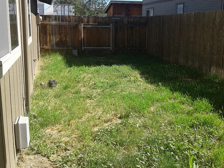 114 W Adams Ave #8 — Photo 17