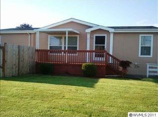 715 Hoffman Rd NE, Salem, OR 97301