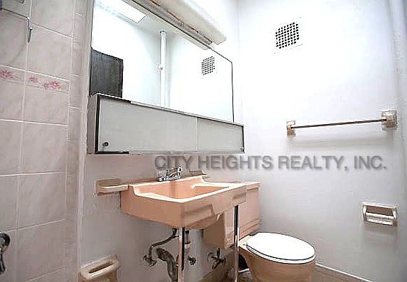 5th image of 143 E 37th St #4