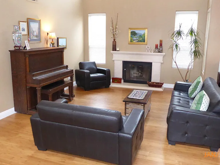 3878 Timberridge Rd — Photo 6