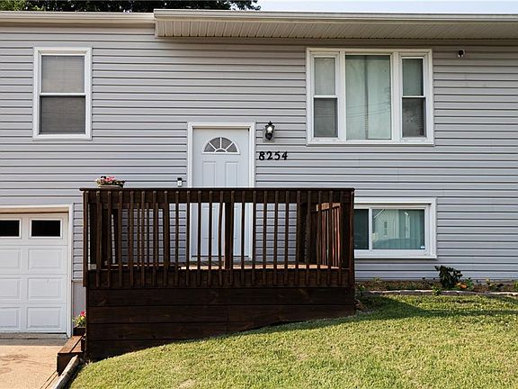 3rd image of 8254 Tauromee Ave