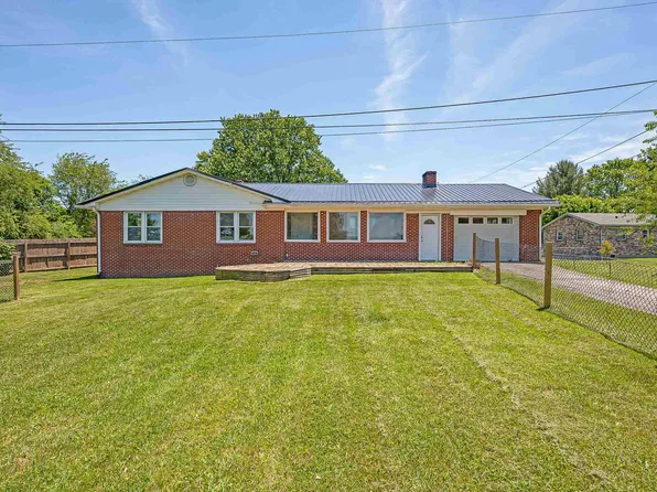 6151 Skyview Cir, Dublin, VA 24084